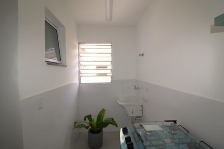 Apartamento à venda com 40m², 2 quartos e sem vagaSala / Cozinha