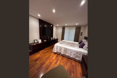 Apartamento à venda com 360m², 4 quartos e 6 vagas