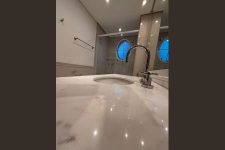 Apartamento à venda com 360m², 4 quartos e 6 vagas