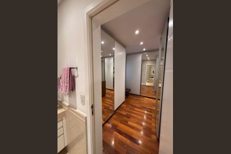 Apartamento à venda com 360m², 4 quartos e 6 vagas