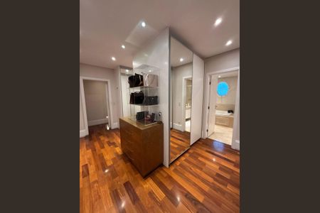 Apartamento à venda com 360m², 4 quartos e 6 vagas