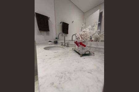 Apartamento à venda com 360m², 4 quartos e 6 vagas
