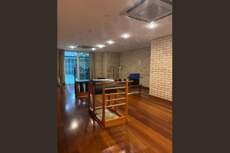 Apartamento à venda com 360m², 4 quartos e 6 vagas
