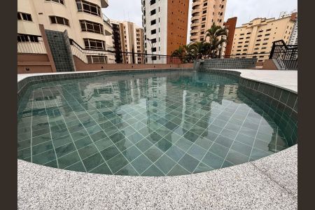 Apartamento à venda com 320m², 4 quartos e 4 vagas