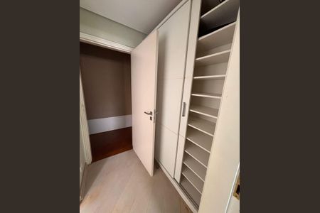 Apartamento à venda com 320m², 4 quartos e 4 vagas