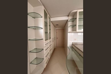Apartamento à venda com 320m², 4 quartos e 4 vagas
