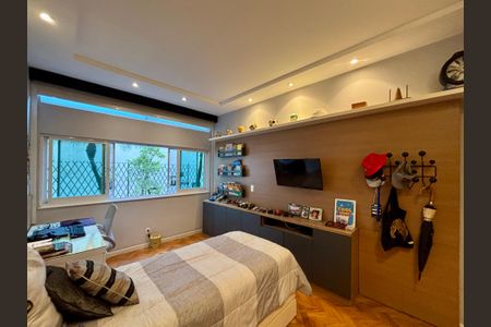 Apartamento à venda com 287m², 4 quartos e 2 vagasQuarto 1