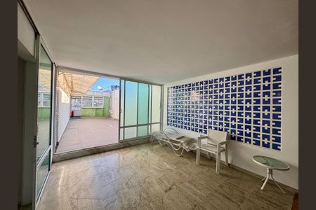 Apartamento à venda com 287m², 4 quartos e 2 vagasCobertura