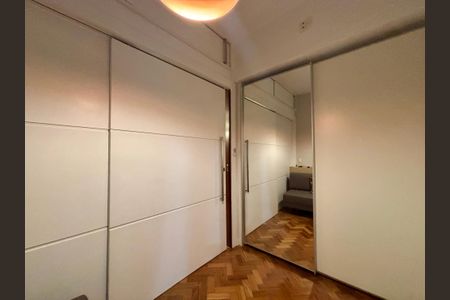 Apartamento à venda com 287m², 4 quartos e 2 vagasSuíte 1