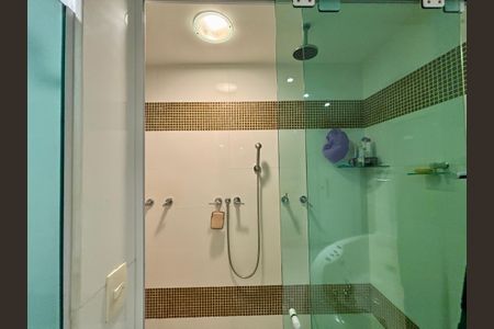 Apartamento à venda com 287m², 4 quartos e 2 vagasBanheiro da Suíte 2