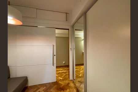 Apartamento à venda com 287m², 4 quartos e 2 vagasSuíte 1