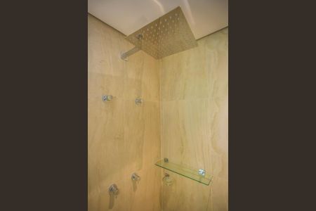 Apartamento à venda com 158m², 3 quartos e 2 vagas Apartamento à venda com 158m², 3 quartos e 2 vagasBanheiro da Suíte 3