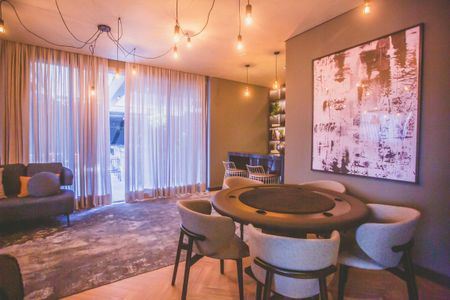 Apartamento à venda com 158m², 3 quartos e 2 vagas Apartamento à venda com 158m², 3 quartos e 2 vagasÁrea comum - Salão de Jogos