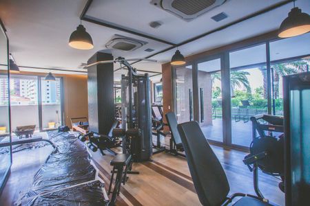 Apartamento à venda com 158m², 3 quartos e 2 vagas Apartamento à venda com 158m², 3 quartos e 2 vagasÁrea comum - Academia