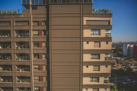 Apartamento à venda com 158m², 3 quartos e 2 vagas Apartamento à venda com 158m², 3 quartos e 2 vagasVista da Suíte 2