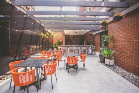 Apartamento à venda com 158m², 3 quartos e 2 vagas Apartamento à venda com 158m², 3 quartos e 2 vagasÁrea comum - Churrasqueira