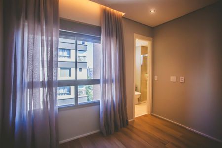 Apartamento à venda com 158m², 3 quartos e 2 vagas Apartamento à venda com 158m², 3 quartos e 2 vagasSuíte 3