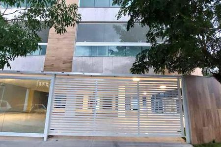 Apartamento à venda com 249m², 3 quartos e 2 vagas