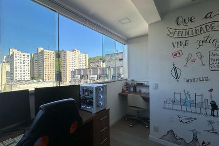 Apartamento à venda com 61m², 2 quartos e 1 vaga