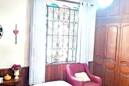 Casa à venda com 147m², 4 quartos e 2 vagas