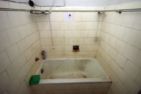 Apartamento à venda com 60m², 2 quartos e sem vagaBanheiro