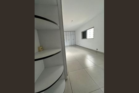 Casa à venda com 300m², 5 quartos e 5 vagas Casa à venda com 300m², 5 quartos e 5 vagasFoto 16