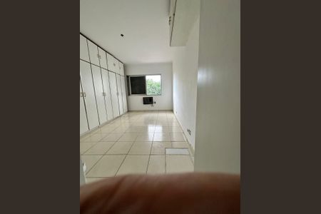 Casa à venda com 300m², 5 quartos e 5 vagas Casa à venda com 300m², 5 quartos e 5 vagasFoto 17