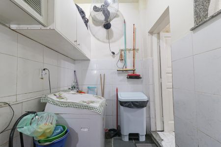 Casa de condomínio para alugar com 121m², 2 quartos e 1 vagaÁrea de Serviço