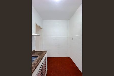 Apartamento à venda com 58m², 2 quartos e sem vaga Apartamento à venda com 58m², 2 quartos e sem vagaCozinha