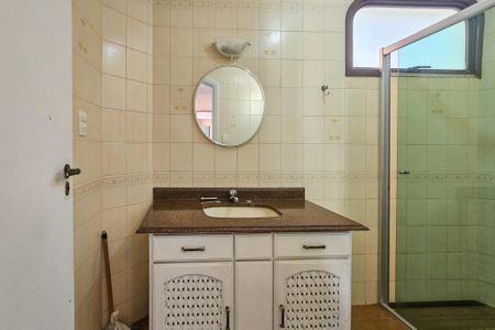 Apartamento para alugar com 130m², 3 quartos e 1 vagaBanheiro da suíte 1