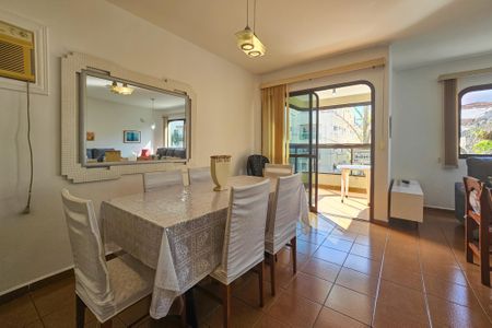 Apartamento para alugar com 130m², 3 quartos e 1 vagaSala