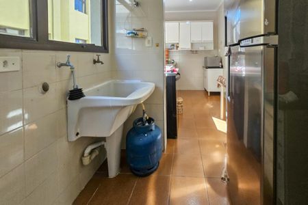 Apartamento para alugar com 130m², 3 quartos e 1 vagaÁrea de serviço