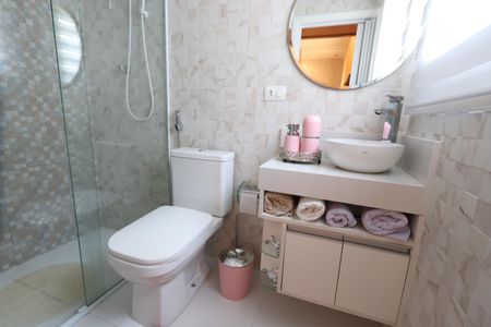 Casa à venda com 300m², 3 quartos e 2 vagasBanheiro da Suíte 1