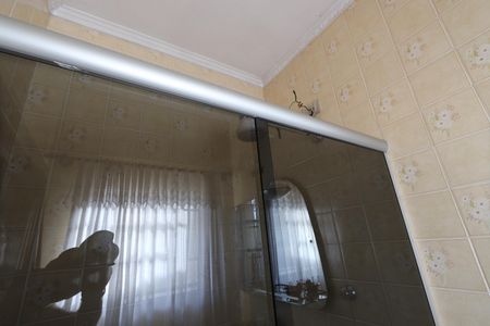 Casa à venda com 300m², 3 quartos e 2 vagasBanheiro da Suíte 2