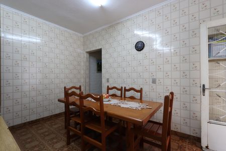 Casa à venda com 300m², 3 quartos e 2 vagasCopa