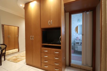 Casa à venda com 300m², 3 quartos e 2 vagasSuíte 1