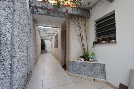 Casa à venda com 300m², 3 quartos e 2 vagasCorredor Lateral