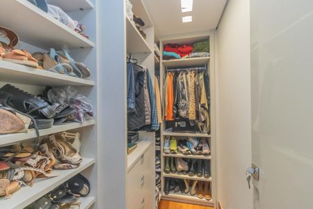 Apartamento à venda com 390m², 3 quartos e 5 vagas Apartamento à venda com 390m², 3 quartos e 5 vagasFoto 29