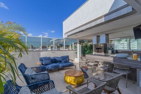 Apartamento à venda com 390m², 3 quartos e 5 vagas Apartamento à venda com 390m², 3 quartos e 5 vagasFoto 45