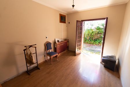 Casa de condomínio à venda com 300m², 4 quartos e 5 vagas Casa de condomínio à venda com 300m², 4 quartos e 5 vagasSuíte 2