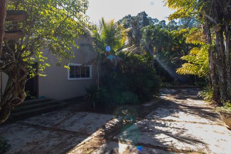 Casa de condomínio à venda com 300m², 4 quartos e 5 vagas Casa de condomínio à venda com 300m², 4 quartos e 5 vagasÁrea Externa