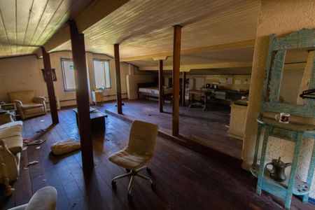 Casa de condomínio à venda com 300m², 4 quartos e 5 vagas Casa de condomínio à venda com 300m², 4 quartos e 5 vagasSuíte 3