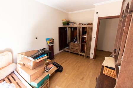 Casa de condomínio à venda com 300m², 4 quartos e 5 vagas Casa de condomínio à venda com 300m², 4 quartos e 5 vagasQuarto 1