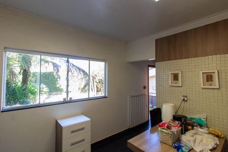 Casa de condomínio à venda com 300m², 4 quartos e 5 vagas Casa de condomínio à venda com 300m², 4 quartos e 5 vagasCozinha