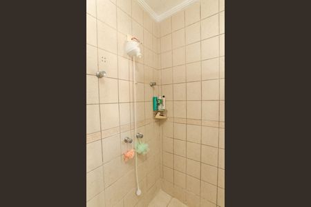 Casa à venda com 375m², 4 quartos e 6 vagas Casa à venda com 375m², 4 quartos e 6 vagasBanheiro da Suíte 1