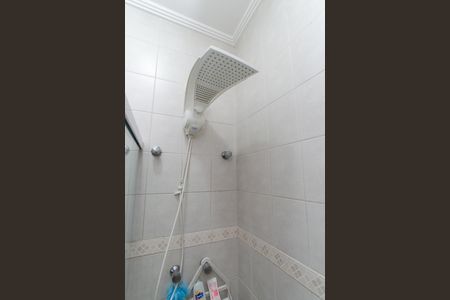 Casa à venda com 375m², 4 quartos e 6 vagas Casa à venda com 375m², 4 quartos e 6 vagasBanheiro da Suíte 4