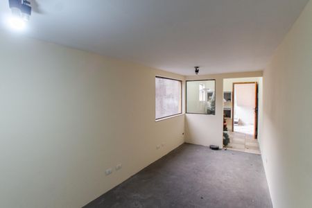 Casa à venda com 375m², 4 quartos e 6 vagas Casa à venda com 375m², 4 quartos e 6 vagasEdícula