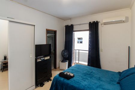 Casa à venda com 375m², 4 quartos e 6 vagas Casa à venda com 375m², 4 quartos e 6 vagasSuíte 2