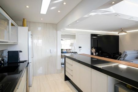 Apartamento à venda com 89m², 2 quartos e 2 vagasCozinha