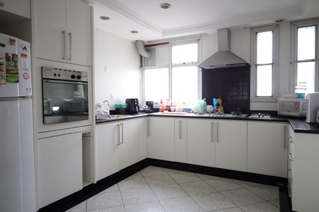 Apartamento à venda com 411m², 7 quartos e 3 vagasCozinha